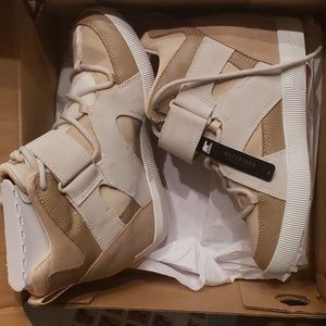 New Sorel Women's Winter Boot Size 10